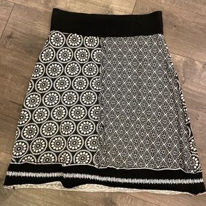 Prana Skirt Size Small Athletic Black White